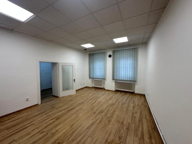 Inchiriez spatiu birouri / cabinet / sediu firma in centru Sibiu - str. Xenopol - 3