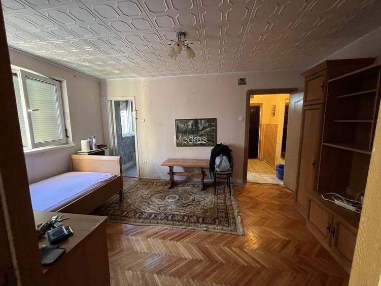 Apartament cu 2 camere nedecomandat în Central