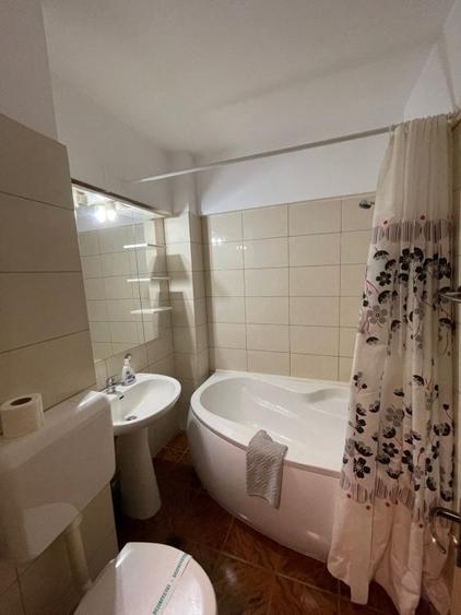 Garsoniera ultracentrala, mob., etaj 7, bloc solid, termoizolat, langa  Cismigiu - 13