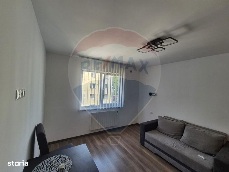 Apartament cu 1 camere de vanzare - 2