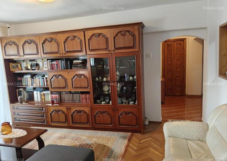 Apartament cu 3 camere zona ultracentrala / Bazar ~ confort 1 ~ Etaj 3 - 11