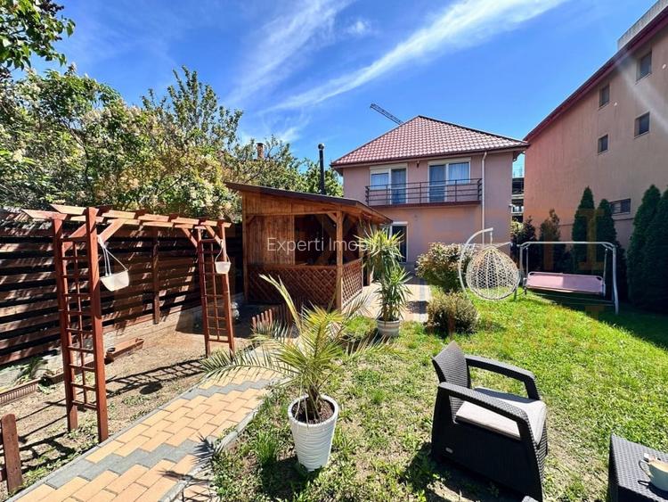 Casa primitoare zona  Mamaia Sat