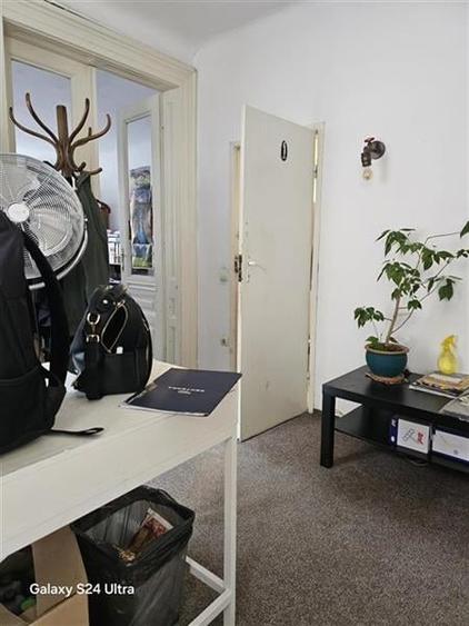 CORP DE CASA ,ZONA CENTRALA! - 3