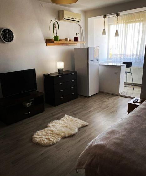 Proprietar garsoniera Aparatorii Patriei-Berceni. confort 1 - 5