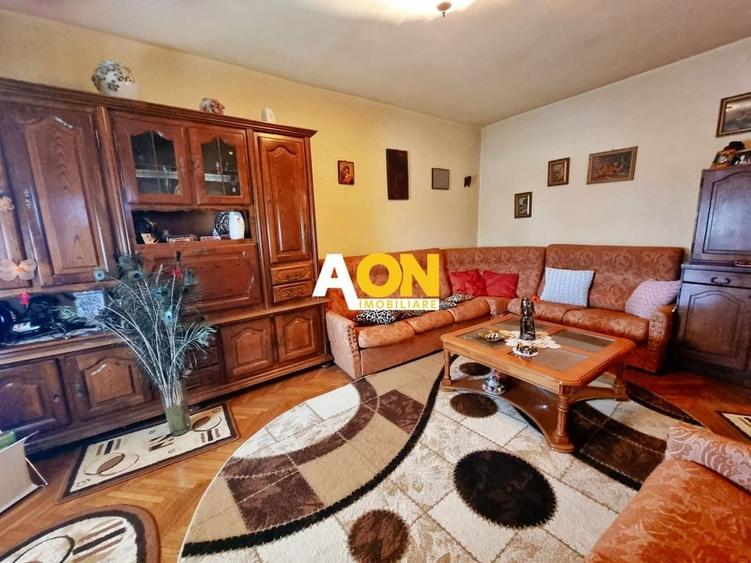 Apartament 2 camere, etaj intermediar, Ampoi 3 - 1
