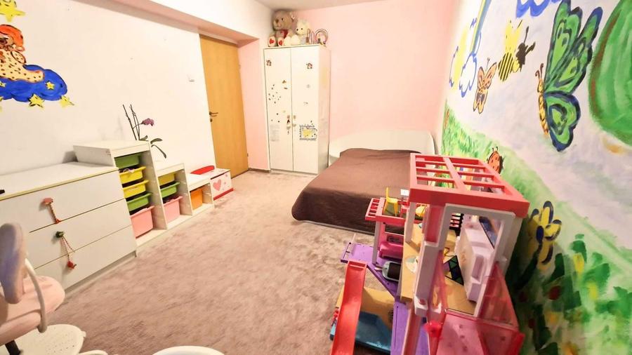 Apartament de vanzare, 3 camere, bloc cu piscina Pitesti - 2