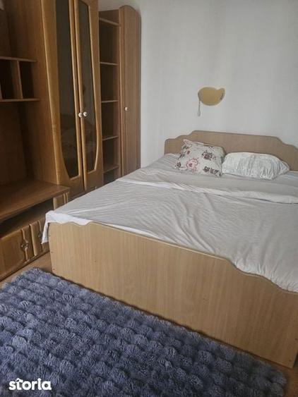 Inchiriez apartament 3 camere scoala 8 - 6