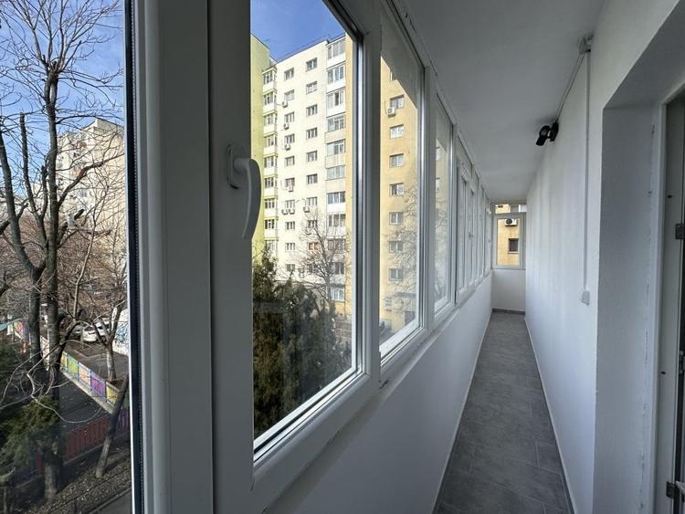 IANCULUI / 2 G.S. / BALCON 10 MP / LIBER - 10