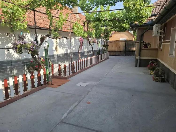Casa 3 camere in Nadlac renovata recent - 6