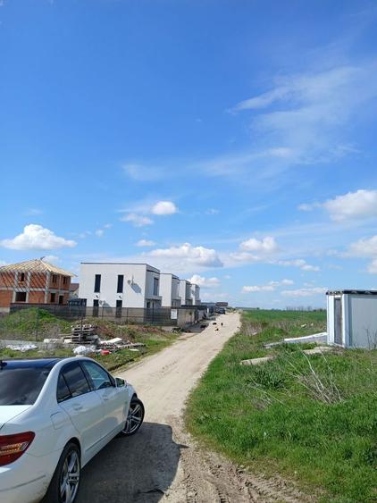 Teren de vanzare - 4