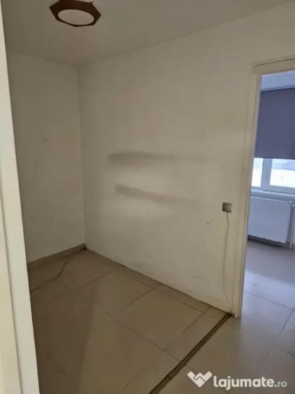 Apartament 4 Camere | Aparatorii Patriei | Decomandat | Centrala | Metrou - 12