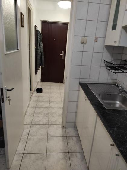 Garsonieră decomandată în Colentina