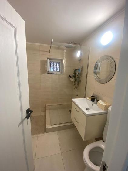 Vanzare 3 Camere Mall Vitan, Încălzire în pardoseală, Lângă Grădiniță și Școli - 6