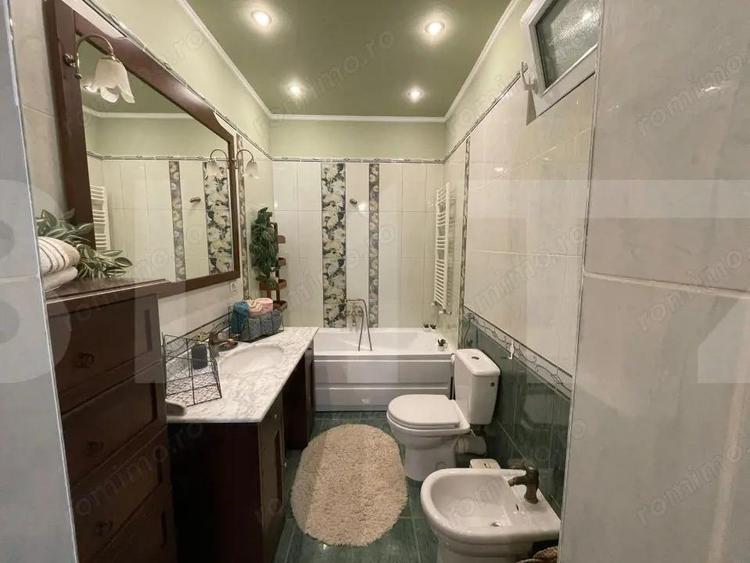 Apartament 3 camere, 132 mp, Pia?a Liberta?ii - 9