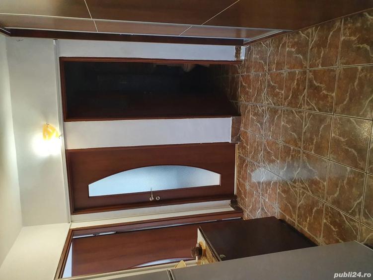 ap. 3 camere , Piata 1 Mai - 1