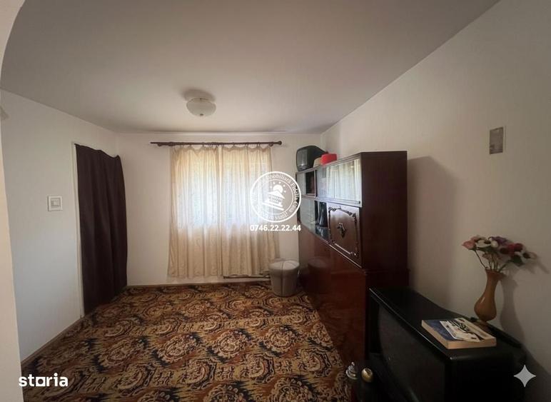 Casa cu teren de vanzare in zona Nicolina 1 - 4