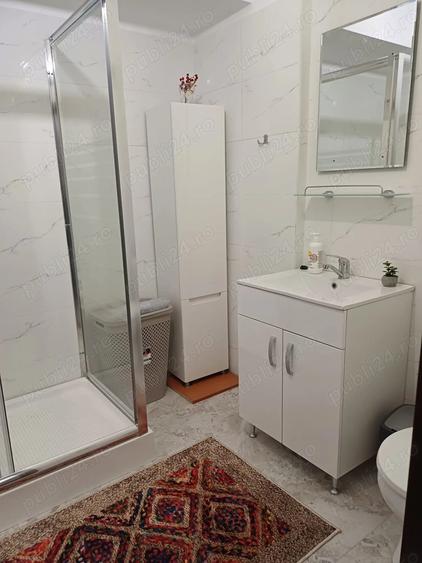 proprietar inchiriez apartament 2,camere - 2