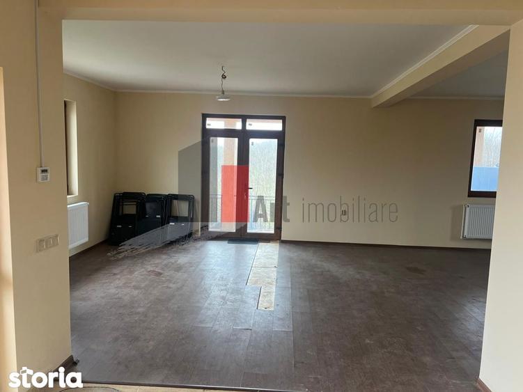 CASA CU TEREN DE 5000MP - JUDET GIURGIU 30KM DE BUCURESTI - 10