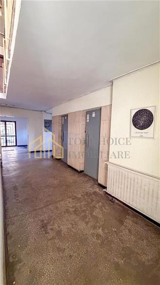 GARSONIERA FOARTE SPATIOASA 42MP - BLOC 1985 - LANGA UTCB TEI - 22