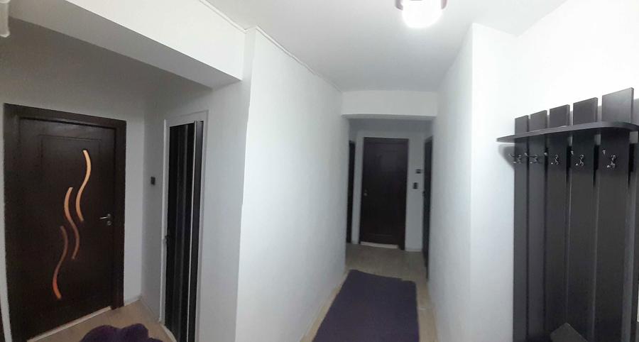 Vand apartament 2 camere etaj 2 - 6