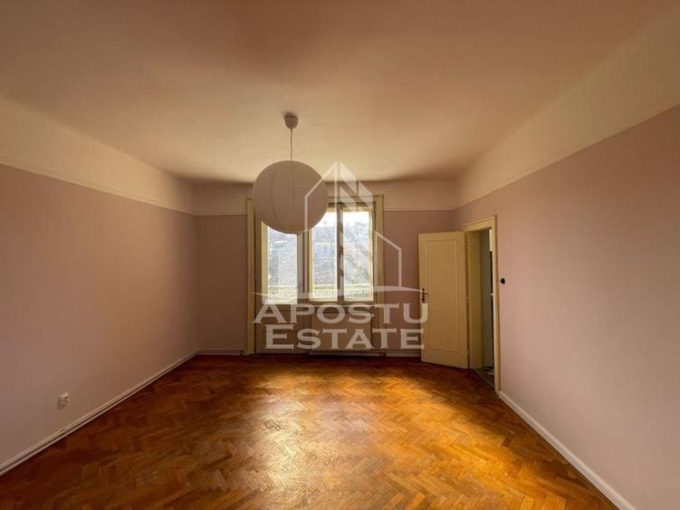 Casa individuala pe 2 nivele in zona Balcescu - 1