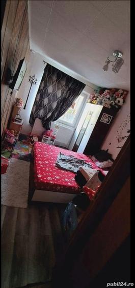 vand apartament cu 2 camere rosiori de vede - 9