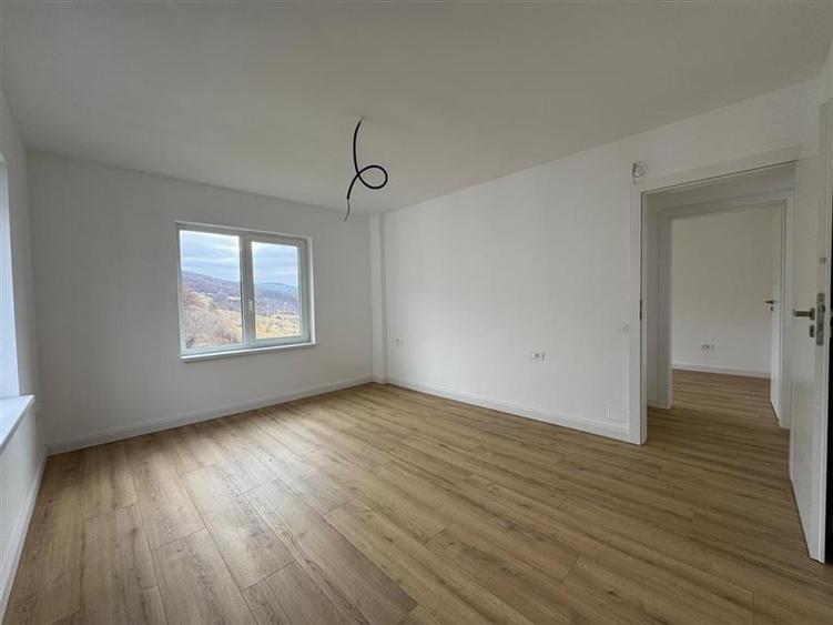 Casa Individuala,Finisata,situata in Floresti ! - 12