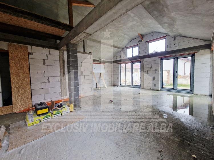 Casa de vanzare | 140 mp | 2700 mp teren | Oarda - 2