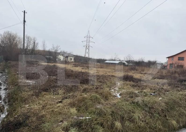 Teren intravilan, 1.049 mp, zona Priseaca - 3