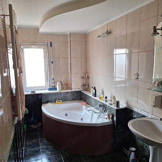 Apartament 4 camere 95 mp Gavana 3 Pitesti - 1
