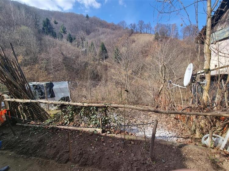 Teren arabil intravilan , priveliste mirifica , zona Schei - 2