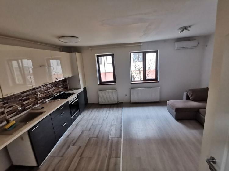 Apartament 3 camere + loc de parcare zona Fundeni Dobroesti, centrala termica proprie, bloc nou parter cu vedere gradina 70m patrati - 1