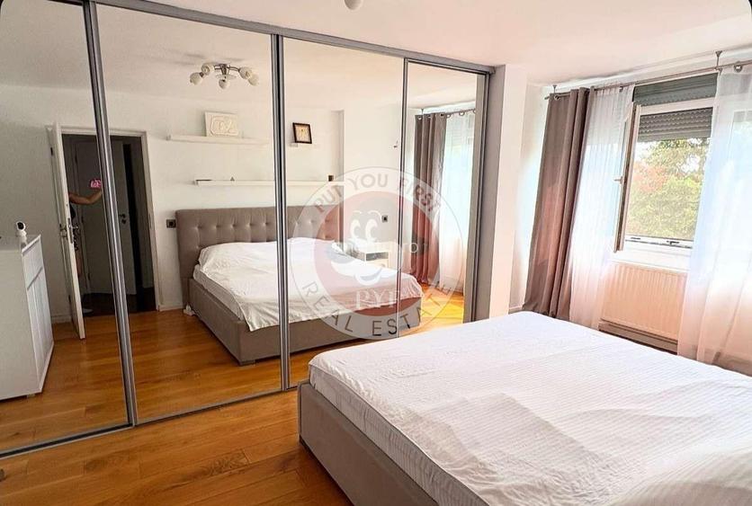 Titan | Apartament 3 camere | Decomandat | 65mp | B11549