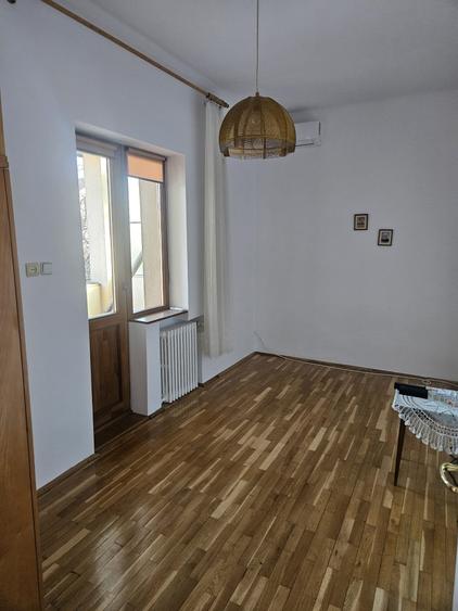 Chrie casa cart Andrei Muresanu - 3