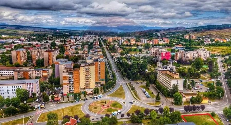 Teren de investitii ultracentral Hunedoara / Strada Laminatorului Teren de investitii ultracentral Hunedoara / Strada Laminatorului