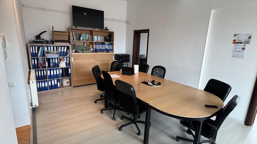 3 camere pentru Office, intimitate și costuri mici - 1