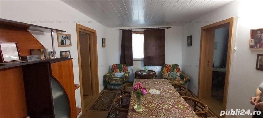 Casa de locuit/casa de vacanta Popesti, Vrancea, la 15 Km de Focsani - 10