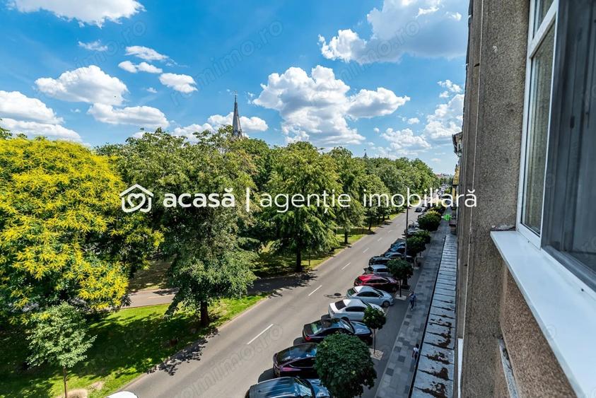Apartament cu 2 camere semidecomandat în Ultracentral