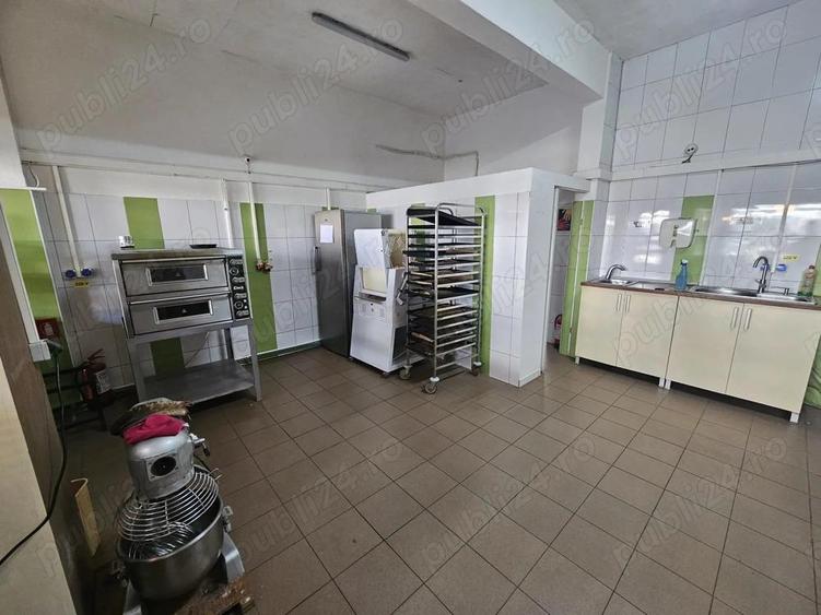 De vanzare afacere completa de covrigarie, patiserie ?i fast food. - 2