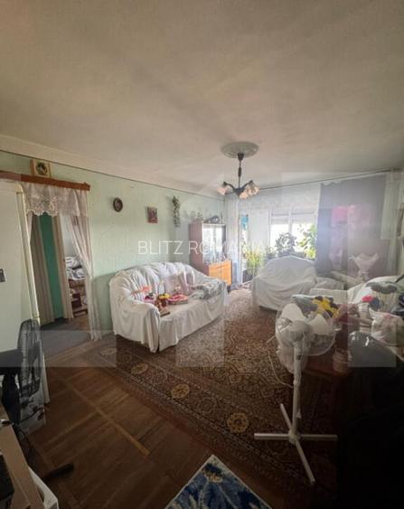 Apartament ultra-central, perfect pentru reamenajare dupa p