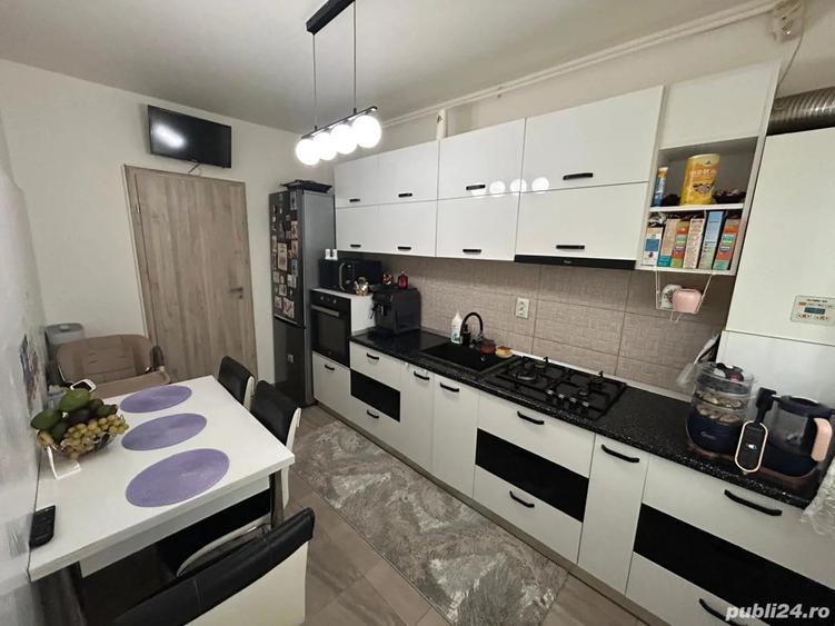 De vanzare apartament doua camere mobilat si utilat - 3
