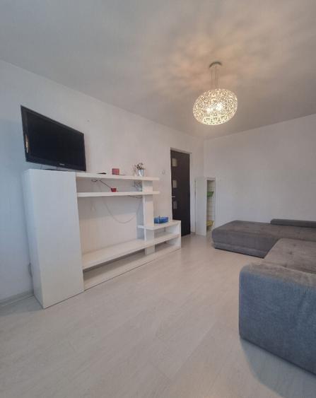 Apartament 4 camere decomandat Titan - 8