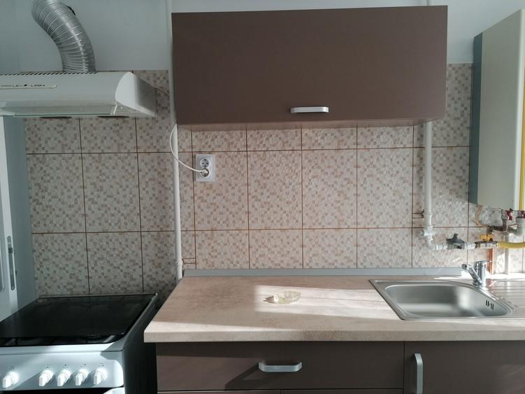 Inchiriez apartament 2 camere central. - 5