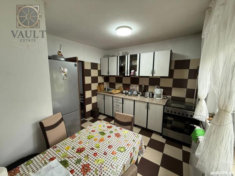 APARTAMENT 3 CAMERE-DRUMUL SARII-13 SEPTEMBRIE-HOL H-ETAJ 3 - 4