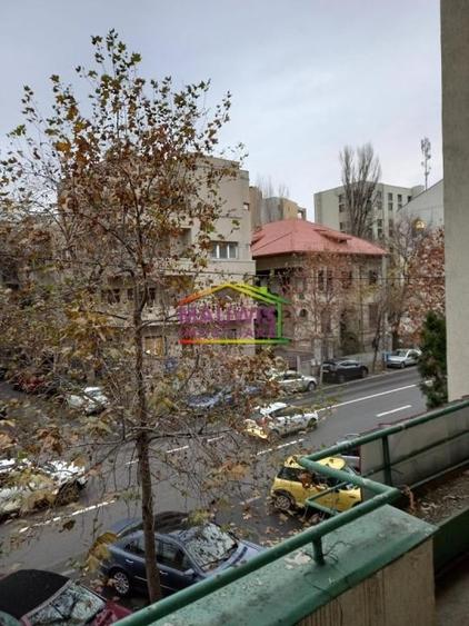 Vanzari Apartamente 2 camere CARTIERE BASARABIEI - 1