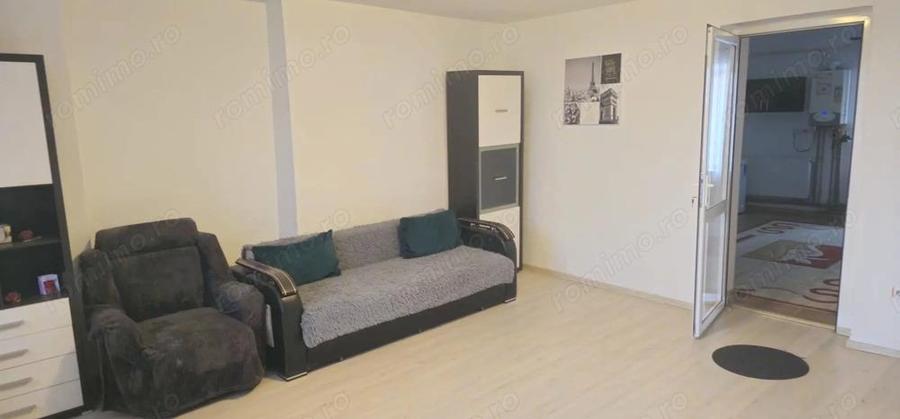 Apartament cu 2 camere, la casa - zona centrala - 17