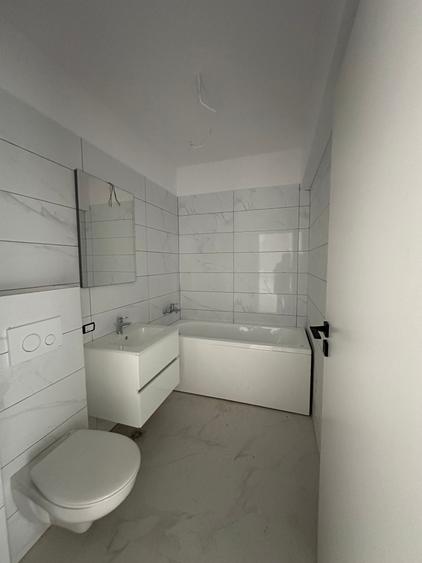 Garsoniera decomandată 41.75 mp-finisata la cheie/3 minute de metrou Berceni - 3