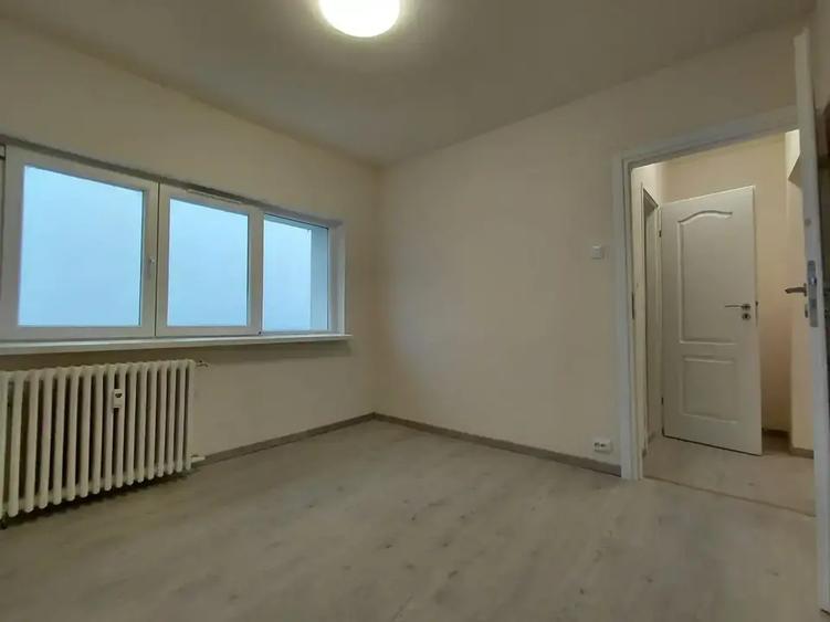 Apartament renovat,Vedere liberă, Bloc reabilitat - 5