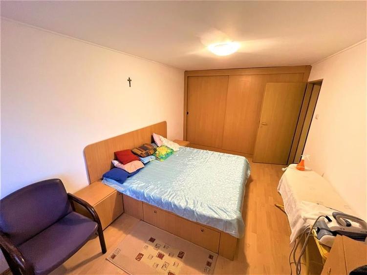 Apartament 3 camere, etaj 3, mobilat+ utilat,CT+AC, zona Pompieri - 4