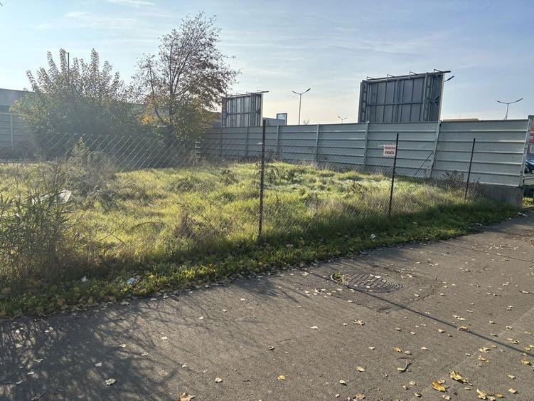 Ocazie unica! Teren cu deschidere la Str. Otelarilor - 3